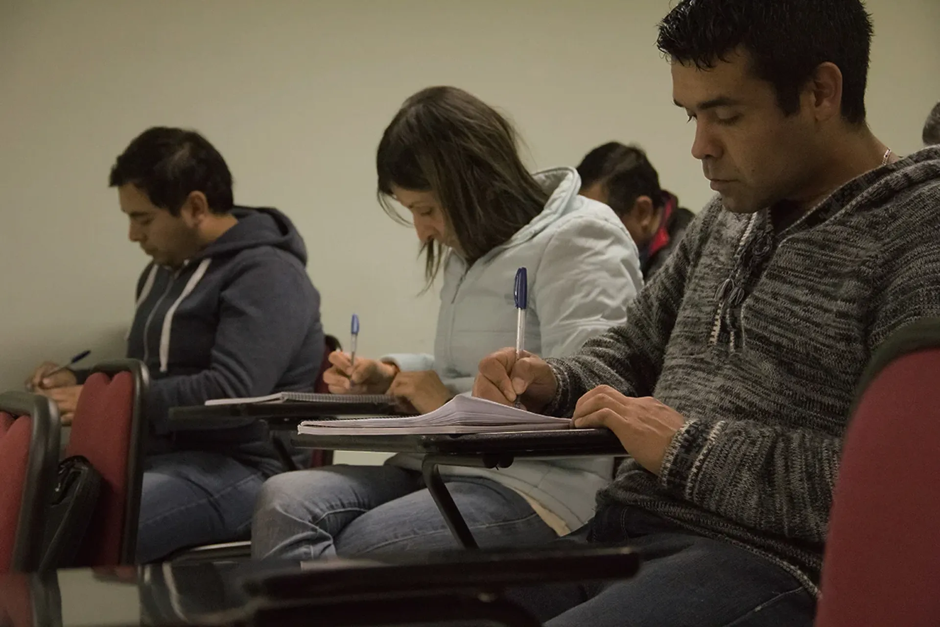 Estudiantes en clase de capacitación